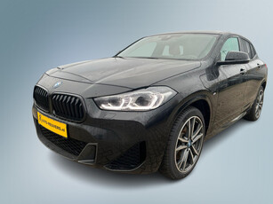 BMW X2 xDrive25e M-Sport / HUD / Pilot assist / HarmanKardon / Leder