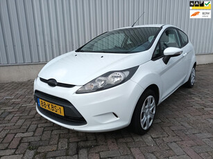 Ford Fiesta 1.25 Limited - Airco - Schade