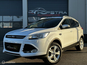 Ford Kuga 1.5 Trend Groot-Navi Trekhaak Clima Dealer-Onderhouden