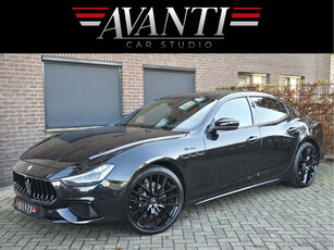 Maserati Ghibli 3.0 V6 Modena S Q4 FULL OPTION DEMO NERISSIMO PACK B&W SURROUND AWD MEERDERE KLEUREN EN UITVOERINGEN LEVERBAAR TEGEN SCHERPE PRIJZEN !!