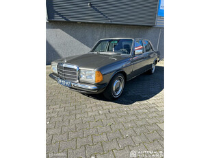 Mercedes 300 D 5-bak Airco/Elek. Ramen+Schuifdak/Nieuwstaat