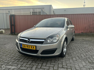 Opel Astra 1.6 Edition