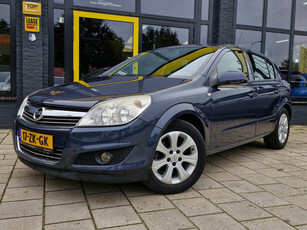 Opel Astra 1.6 Temptation | Parkeer Sensoren |Navigatiesysteem | Airconditioning