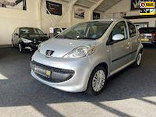 Peugeot 107 1.0-12V XR Airco Electrische-Ramen Radio-cd