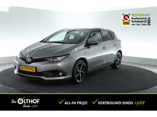 Toyota Auris 1.8 Hybrid Dynamic Ultimate / AFN. TREKHAAK / CAMERA /