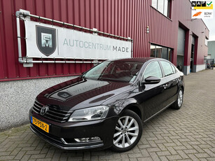 Volkswagen Passat 1.4 TSI Highline BlueMotion // 144 DKM NAP // Clima // Navi // PDC