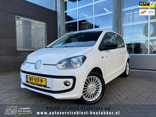 Volkswagen Up! 1.0 groove up! BlueMotion | Stoelverwarming & Cruise control