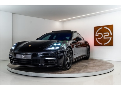 Porsche Panamera Benzine