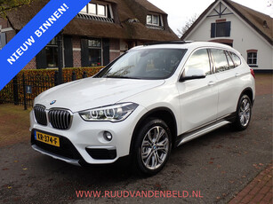 BMW X1 2.0i HEADUP/PANODAK/SPORTLEER/KEYLESS/TREKHAAK/FULL-LED