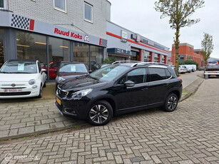 PEUGEOT 2008 1.2 PURETECH ALLURE / Panoramadak / Trekhaak /