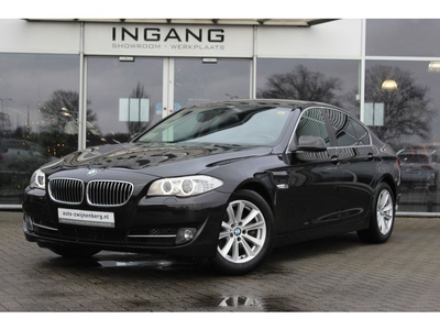 BMW 5 Serie 520d Upgrade Edition Leder Navi Xenon