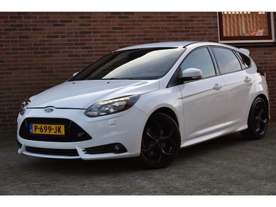 Ford Focus Benzine