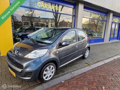 Peugeot 107 1.0-12V XS 5 Deurs Airco !