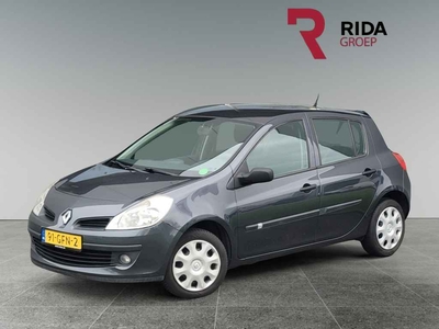 Renault Clio 1.2-16V Special Line | VERKOCHT