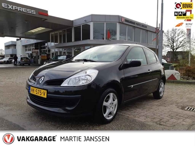 Renault Clio 1.2 Special Line CENTRALE VERGRENDELING - LM VELGEN