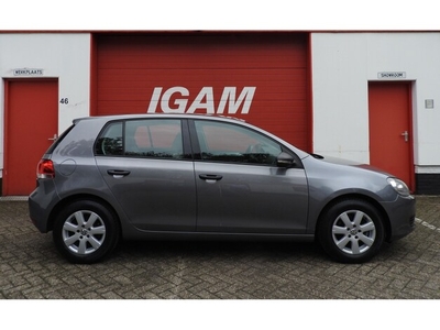 Volkswagen Golf Benzine