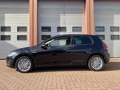 Volkswagen Golf Benzine