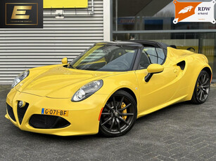 Alfa Romeo 4C Spider 1750TBI TCT | Giallo Prototipo | Carbon