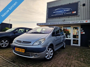 Citroen Xsara Picasso 1.8i-16V Différence 2