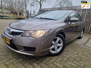 Honda Civic 1.3 Hybrid Comfort/1E EIGENAAR/NAP/AIRCO/APK 30/10-2025/RIJD SCHAKELT PERFECT/INRUILEN IS MOGELIJK