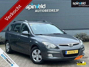 Hyundai i30 CW 1.4i Blue Dynamic BJ`11 NAP NL Cruise Trekhaak