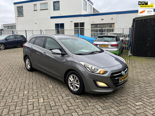 Hyundai I30 Wagon 1.6 CRDi Business Edition. EX BPM!!!!