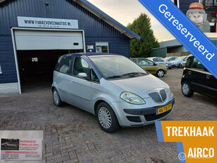 Lancia. en 2x Opel Zafira bij WWW.FOKKEVDVEENAUTOS.NL