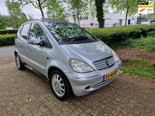 Mercedes-Benz A-klasse 160 Elegance Aut. Airco/ Cruise/ Pano/ LMV/ Nwe APK