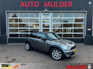 Mini Cooper S / CRUISECONTROL AIRCO XENON NETTE AUTO! RIJKLAAR!