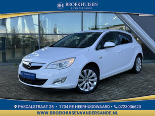 Opel Astra 1.4 Turbo Cosmo Cruise Control / Climate Control / Parrot Telefoon