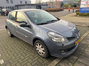 Renault Clio 1.6-16V Dynamique 5deurs,Pano,Airco,EXPORT