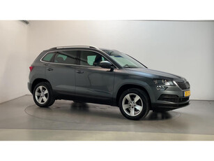 Skoda Karoq 1.5 TSI 150pk ACT Ambition Business Navigatie Trekhaak Parkeersensoren DAB+