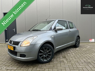 Suzuki Swift 1.3 Cool / Wordt afgeleverd met een nieuwe APK.