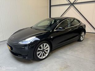 Tesla Model 3 Standard RWD Plus 60 kWh