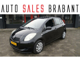 Toyota Yaris 1.3 VVTi Sol