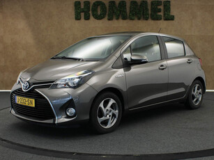 Toyota Yaris 1.5 Hybrid Aspiration - CLIMATE CONTROL - NAVIGATIE - LEDEREN STUUR - ACHTERUITRIJCAMERA - 15 INCH LICHT METALEN VELGEN - BLUETOOTH