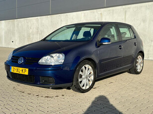 Volkswagen Golf 1.6 Optive 4