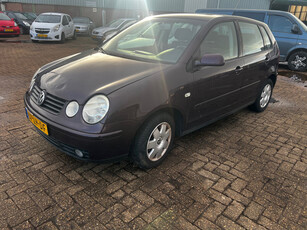 Volkswagen Polo 1.4-16V Highline Airco Trekhaak 5 deurs