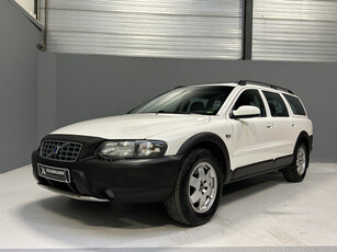 Volvo V70 Cross Country 2.4 T Prestige Line Trekhaak|Clima|Stoelverwarming