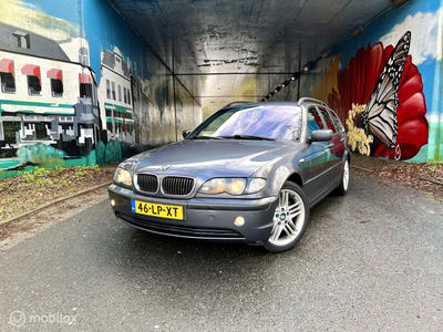 BMW 3-Serie E46 320i Touring Automaat/Trekhaak/PDC/NAP✅