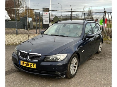 BMW 3-serie Touring 320i Dynamic Executive