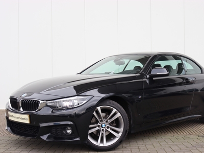 BMW 4-SERIE Cabrio 420i High Executive M-Sportpakket / Air collar / 19'' / Achteruitrijcamera