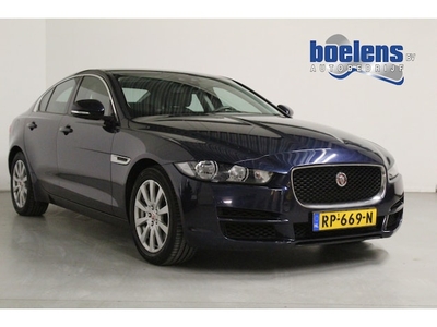 Jaguar XE Benzine