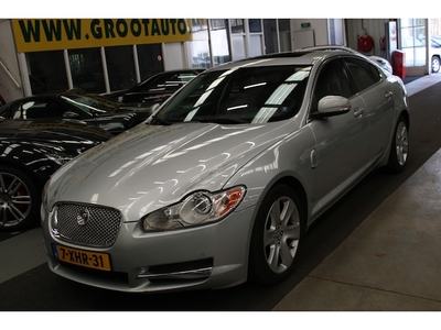 Jaguar XF Benzine