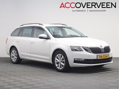 Škoda Octavia Combi 1.6 TDI Clever Edition | AUTOMAAT | Trekaak | Leer | Navi