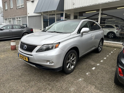 Lexus RX 450h 4WD High Edition LED | Pano | Keyless | Leder | Elektr. stoelen en stuur | Navi | Bluetooth | PDC incl. Camera | Trekhaak