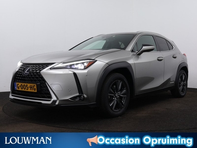 Lexus UX 250h First Edition | Moderne Verkeersassistentie | Trekhaak Afneembaar | Apple Carplay-Android Auto |