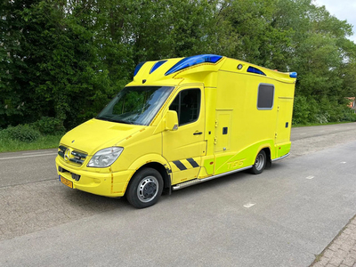 Mercedes-Benz Sprinter 519 CDI AMBULANCE