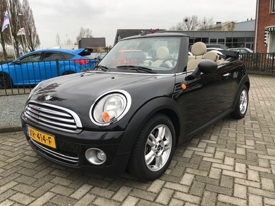 MINI Cabrio 1.6 One Chili