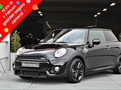 MINI Mini 1.5 Cooper JCW 136pk Pano Harman/Kardon Sportstoelen Navi